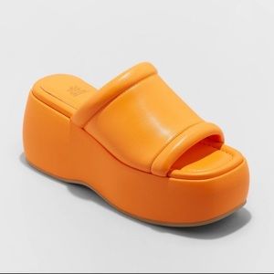 Orange Lizzie McGuire viral TikTok platform sandals! Target Wild Fable.